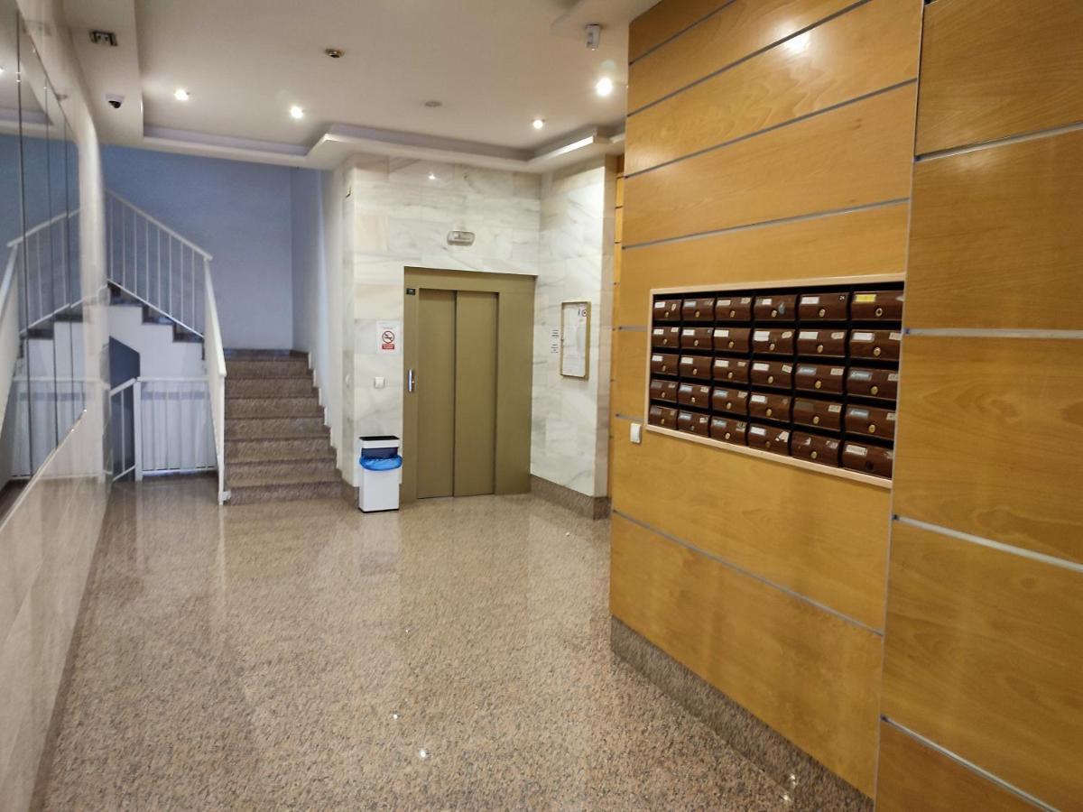 Albamar Apartamento 6 Personas Con Parking Cerca De La Playa Кальпе Екстер'єр фото