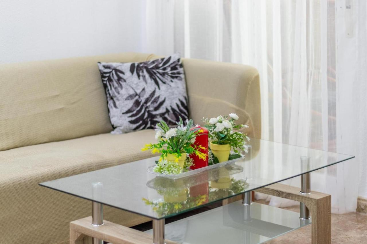Albamar Apartamento 6 Personas Con Parking Cerca De La Playa Кальпе Екстер'єр фото